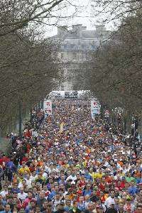 Marathon de Paris : Les deux records du Marathon International de Paris battus. Publié le 23/04/12. Paris
